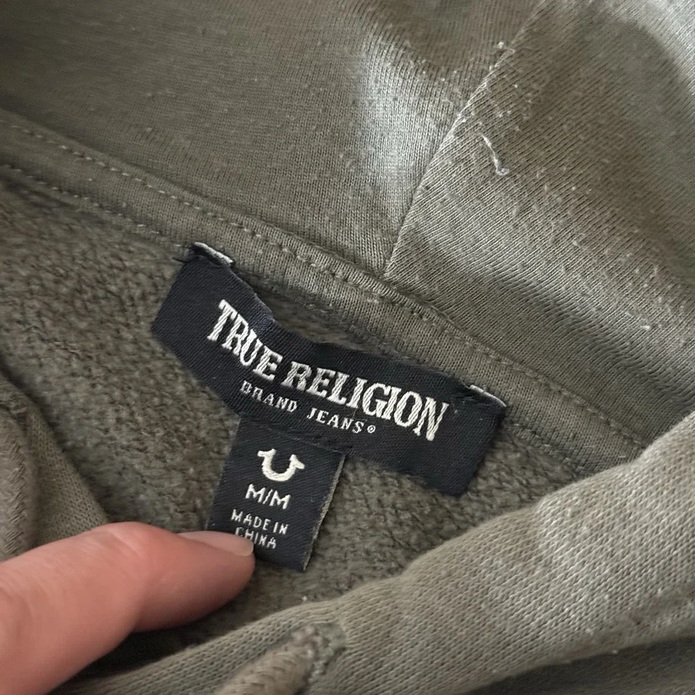 True Religion‎ World Tour Pullover Hoodie Olive Green Graphic Sweatshirt M